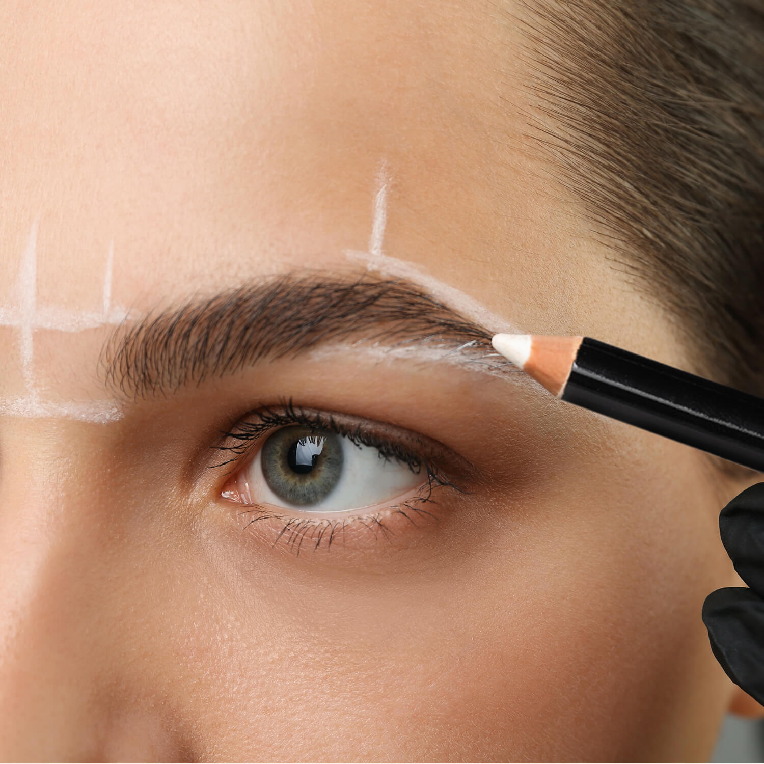 detail of the application of my lamination's pencil white